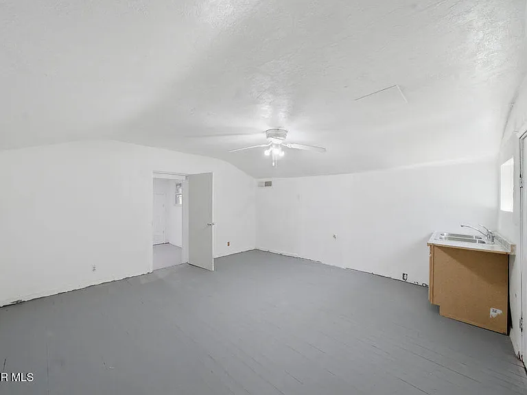 5833 Ybarra Ct — Photo 9