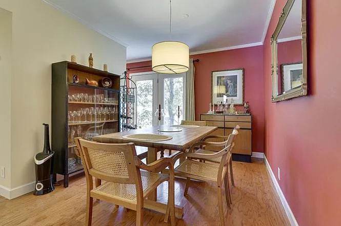 3 bed, 1530 sqft, $2,100 — Photo 2