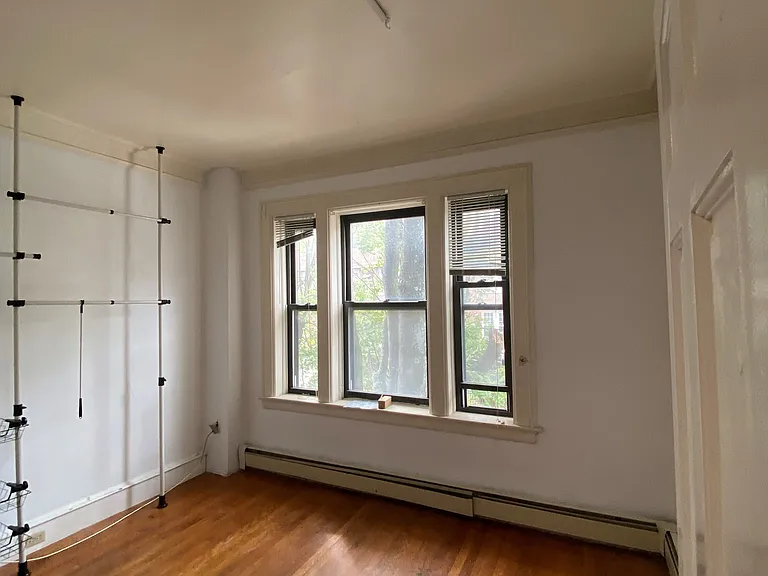 15 Park Vale Ave #5 — Photo 3
