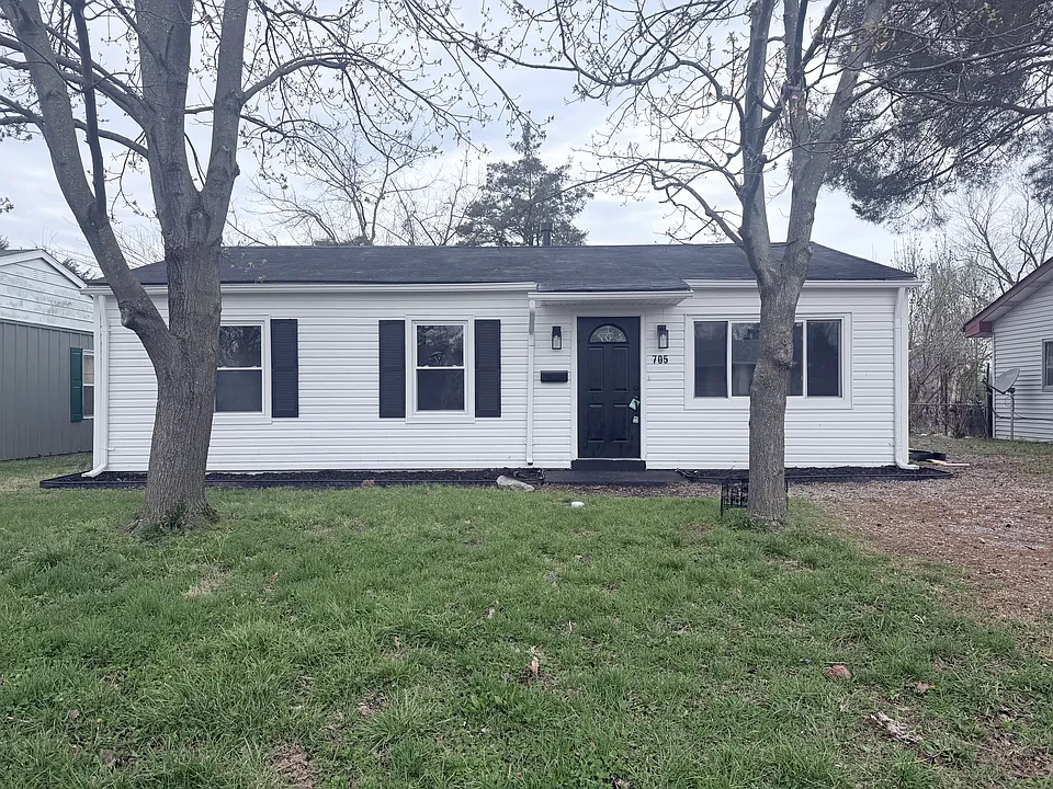705 Saint Martin Dr