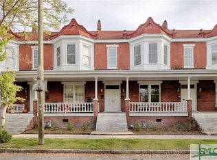 418 E Waldburg St #B, Savannah, GA 31401