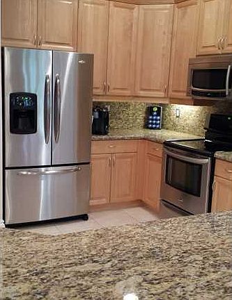 4th image of 697 Aster Way