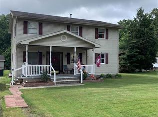 6281 Beech Dr, Huntington, WV 25705