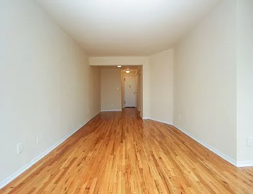 Rented by SW Queens Mezzanine | media 11