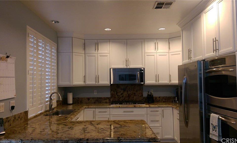 1st image of 23714 Ashwood Pl