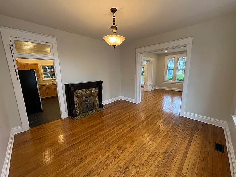 2718 North Ave — Photo 15
