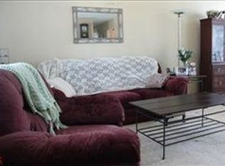 760 Lindsay Ln, Florissant, MO 63031