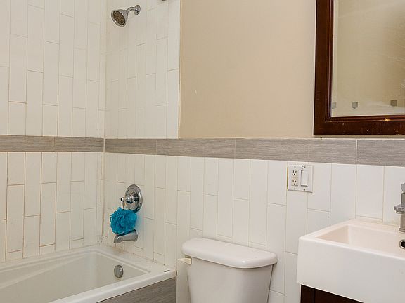 5th image of 171 Starr St #3B