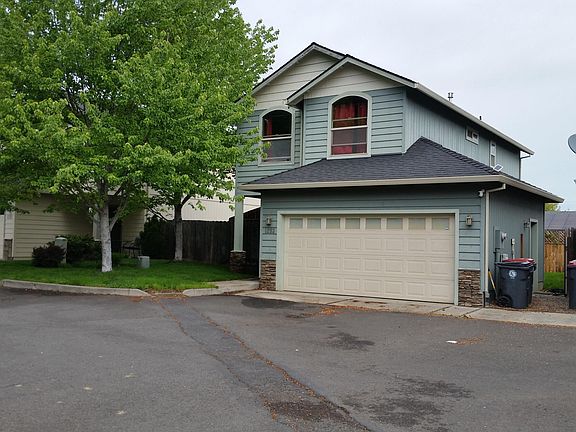 3rd image of 1293 Clearsprings Dr