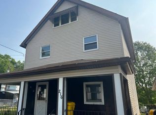 216 Lawrence St, Archbald, PA 18403