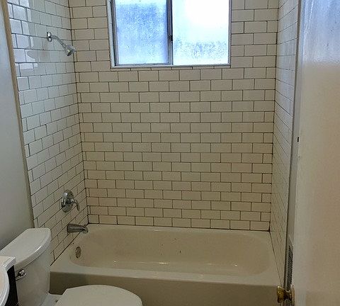2nd image of 1416 W 148th St APT 4