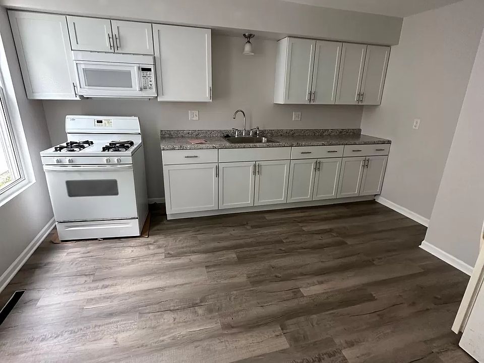 1st image of 812 Wall St APT 1
