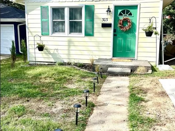 303 McGoodwin Ave, Warrensburg, MO 64093