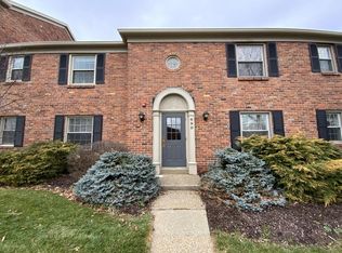 690 Robinwood Dr APT C, Pittsburgh, PA 15216