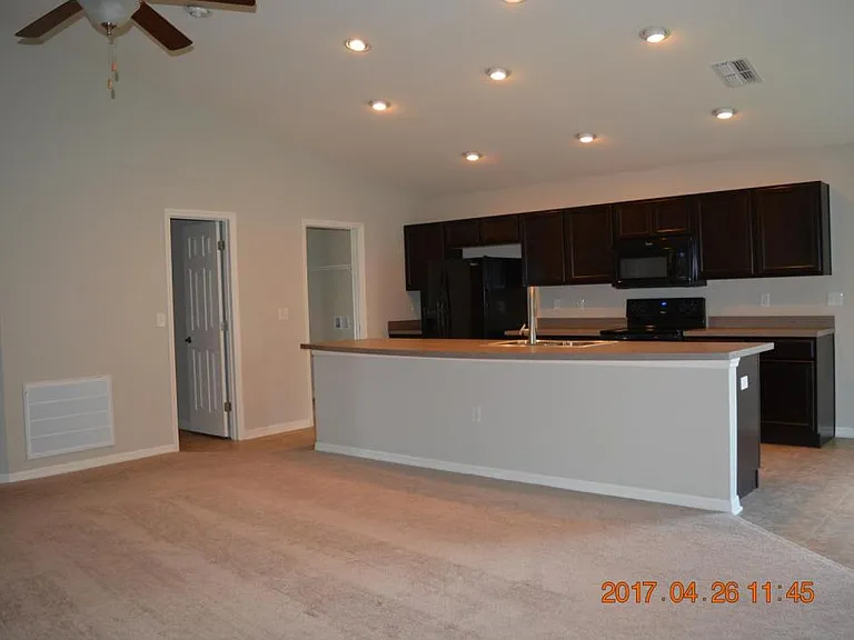 3858 Fieldstone Cir — Photo 8