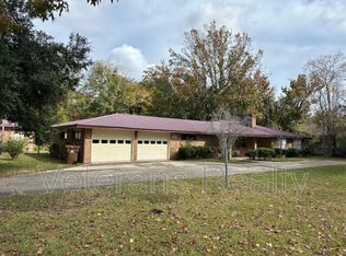 19136 Pineville Rd, Long Beach, MS 39560