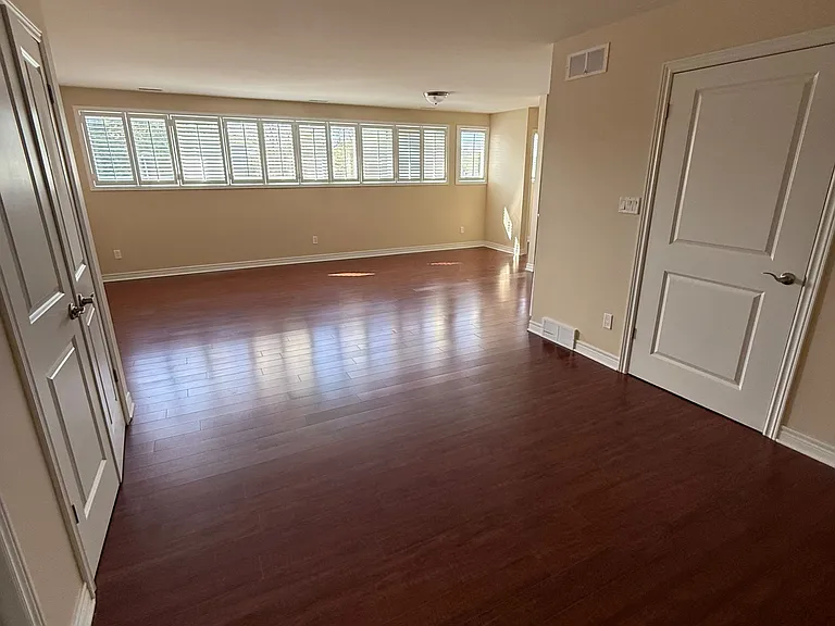 320 Vine St #3B — Photo 6