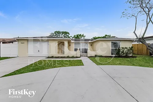 7825 Embassy Blvd Photo 1