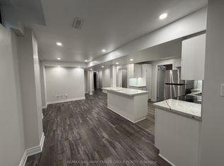 33 Durness Ave, Toronto, ON M1B4W4