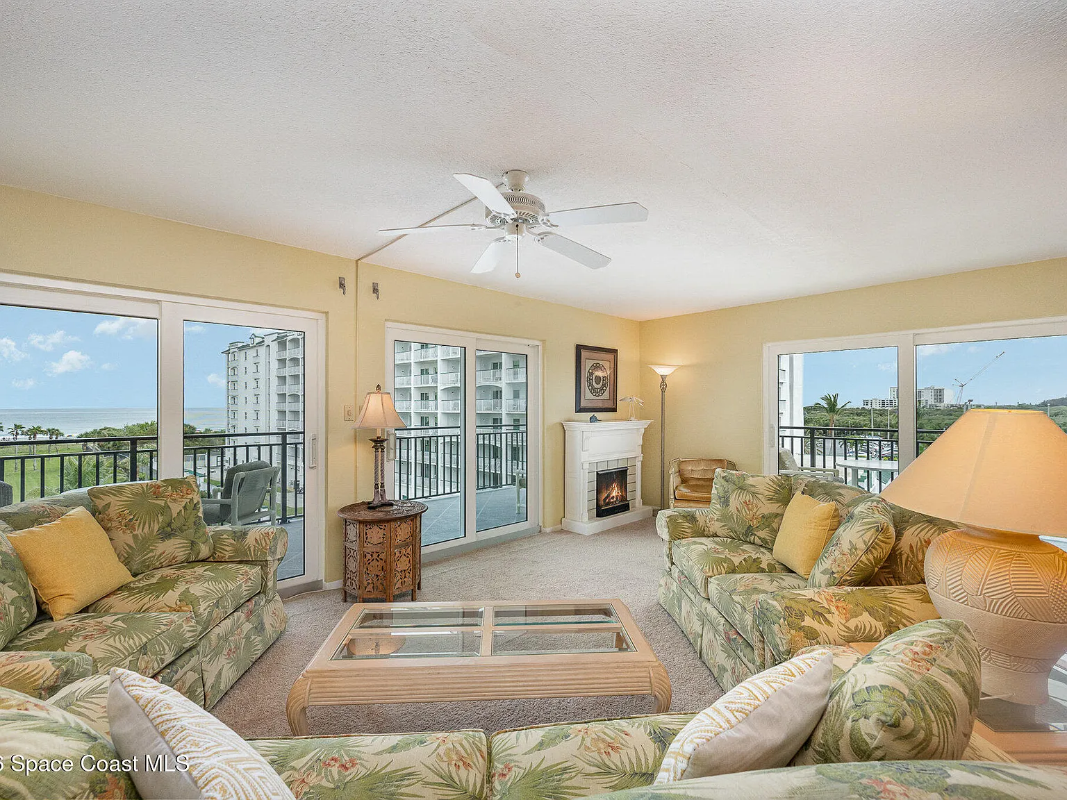 3 bed, 2.0 bath, 1572 sqft, $2,750 — Photo 2