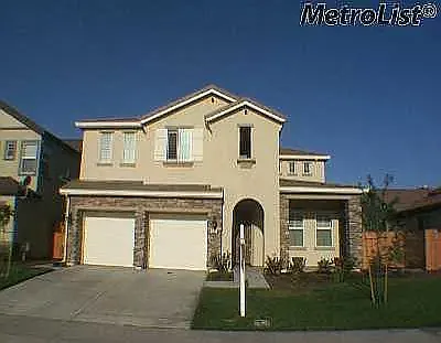 5 bed, 3166 sqft, $3,699 — Photo 1