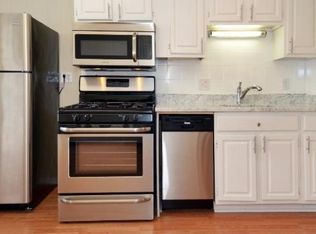 121 Cottage St #2, Boston, MA 02128