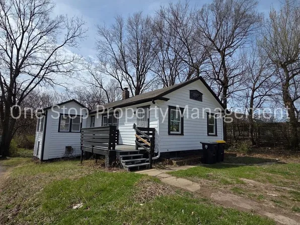 1813 E 85th St, Kansas City, MO 64132