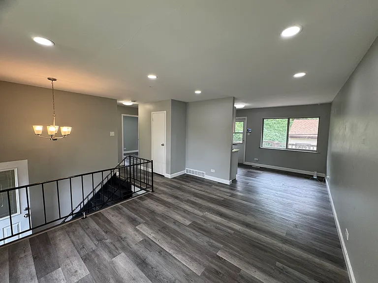 22633 Brookwood Dr — Photo 3