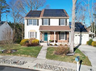 515 9th St, Somers Point, NJ 08244