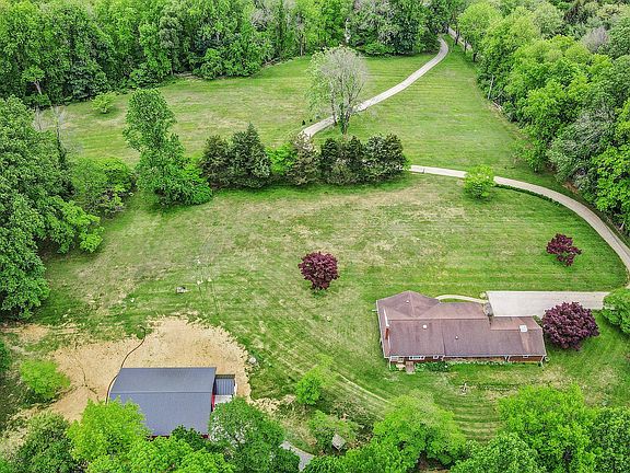 5th image of 16 Steidler Ln
