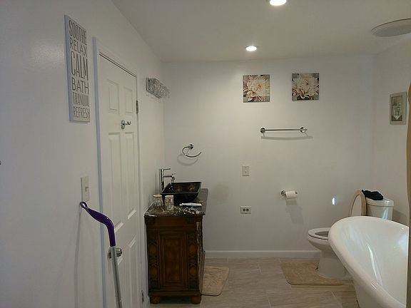 2nd image of 3031 Westfield Ave