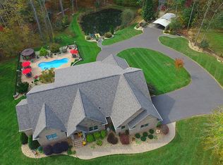 253 Primitive Acres Ln, Boones Mill, VA 24065