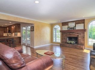 12016 W 150th Cir, Olathe, KS 66062