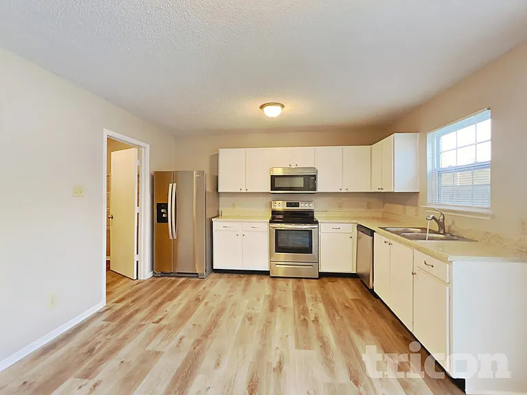 6219 Monteo Ln — Photo 6