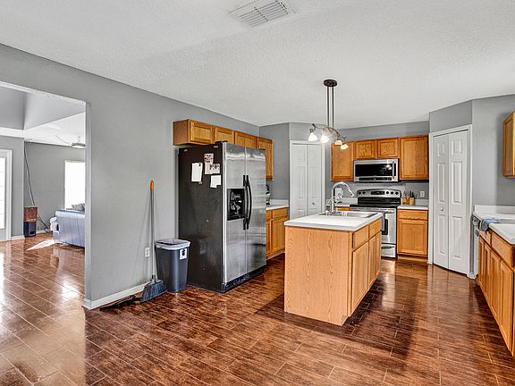 2nd image of 8868 Merseyside Ave