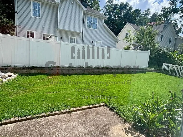 644 N Fairfield Dr — Photo 21
