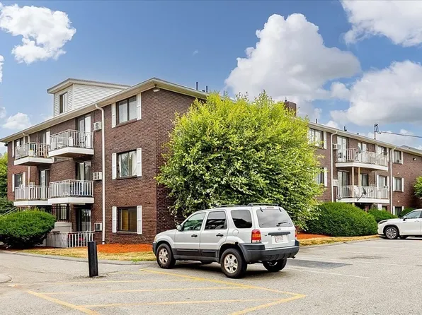 272 E Haverhill St APT 3, Lawrence, MA 01841