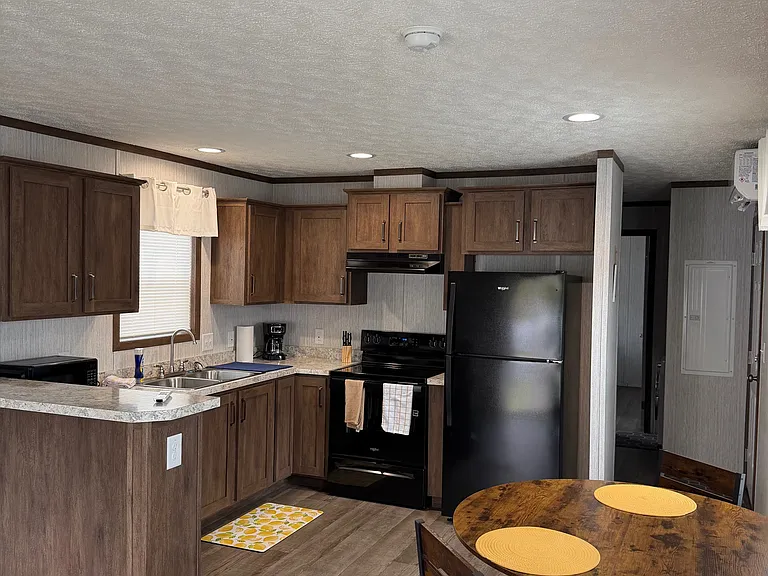 48 Lark Dr #48 — Photo 7