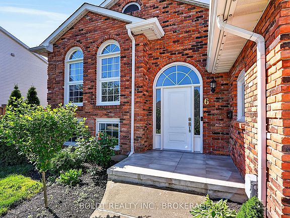 3rd image of 6 Cedar Ct