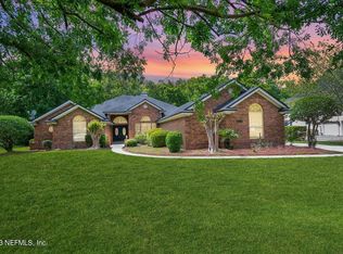 10110 Bishop Lake Rd W, Jacksonville, FL 32256