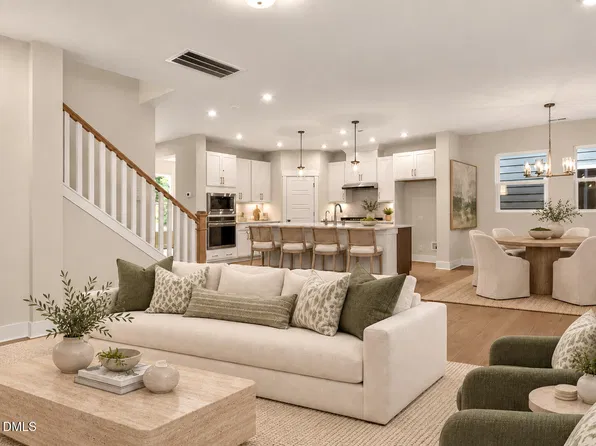 402 North Village Pkwy, Pittsboro, NC 27312