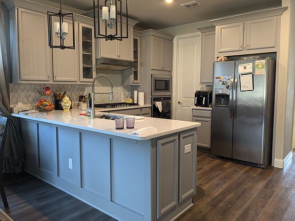 2nd image of 4137 Saddlehorn Way