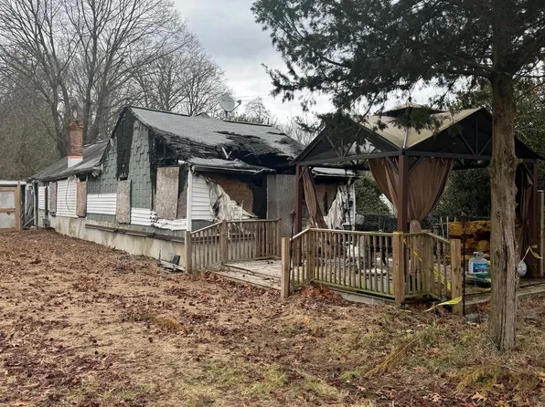 76 Sand Piper Dr, Franklinville, NJ 08322