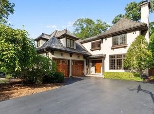 307 Newman Ct, Lake Bluff, IL