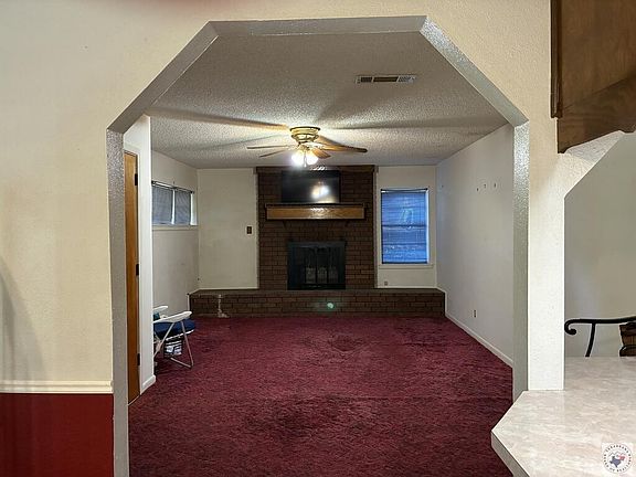 3rd image of 3700 Peace Ln