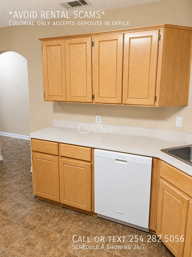 4 bed, 2.0 bath, 1567 sqft, $1,495 — Photo 4