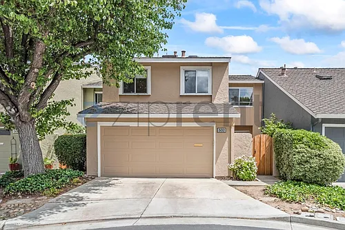 502 Pine Wood Ln Photo 1