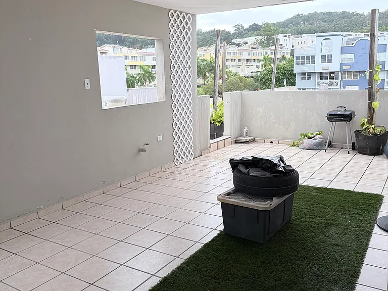 65 Media Luna — Photo 16