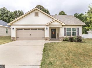141 Red Tail Cir, Byron, GA 31008