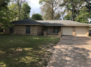 208 Red Oak St, Livingston, TX 77351